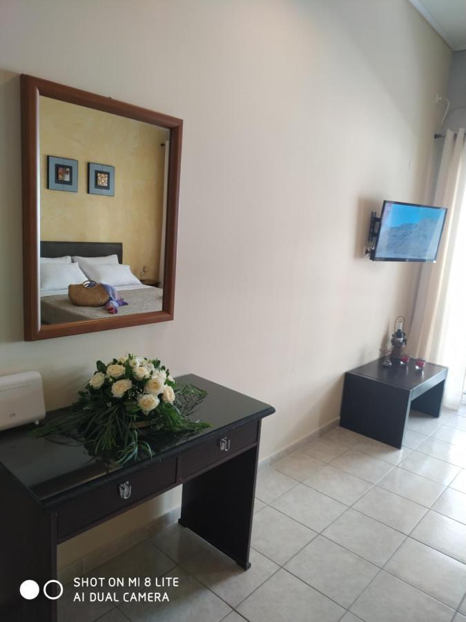 Oscar Studio Kalamata City Centre Екстер'єр фото