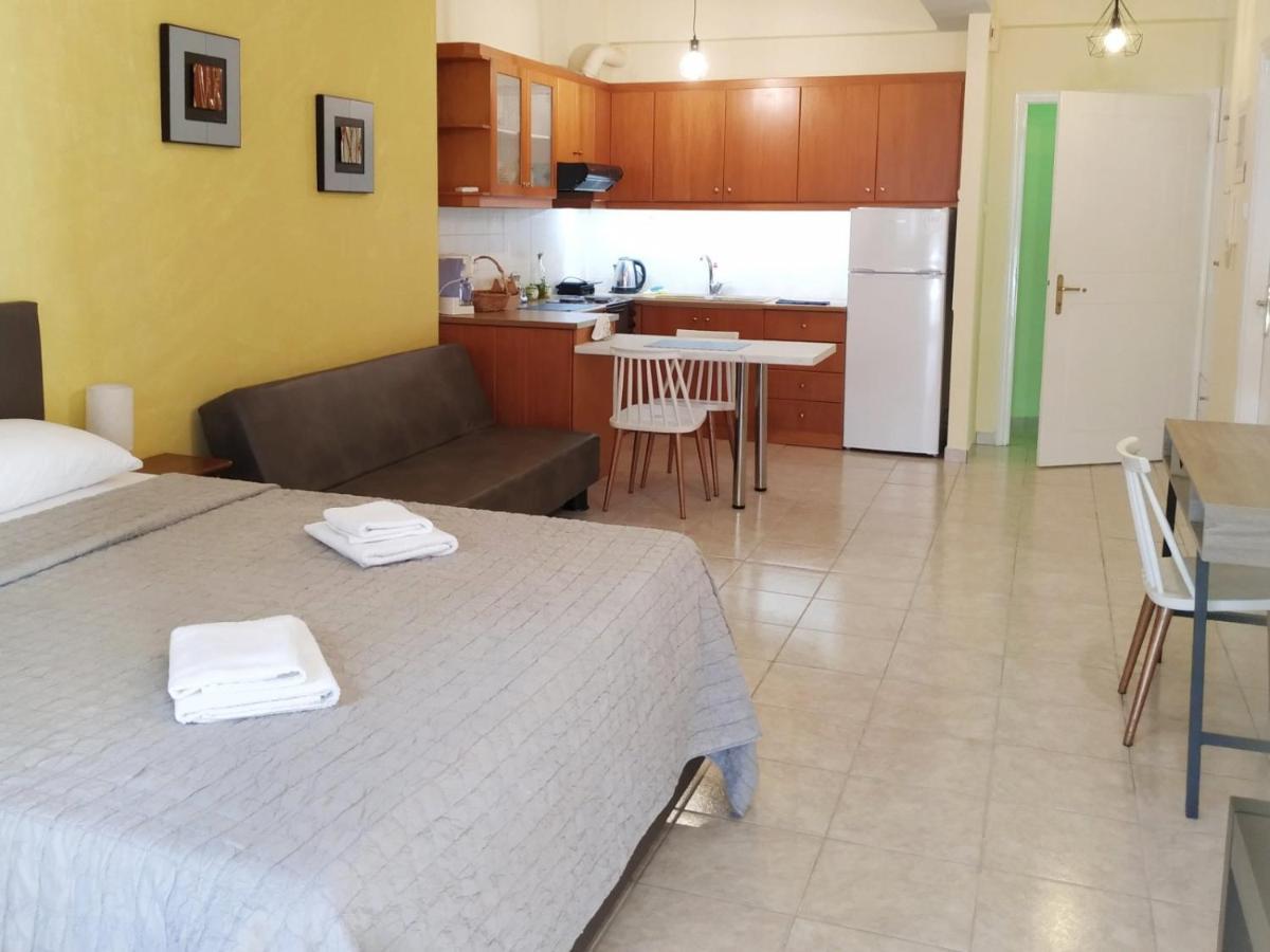 Oscar Studio Kalamata City Centre Екстер'єр фото
