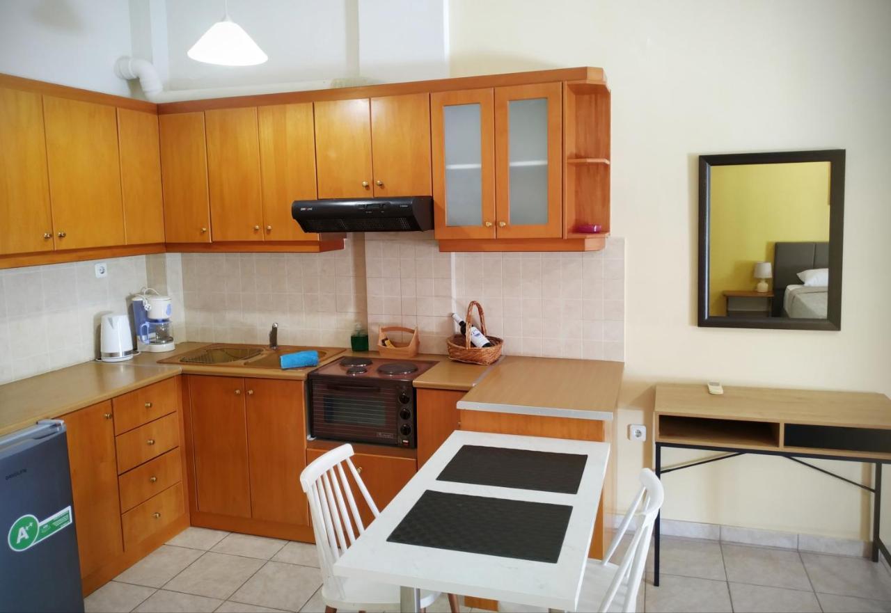 Oscar Studio Kalamata City Centre Екстер'єр фото